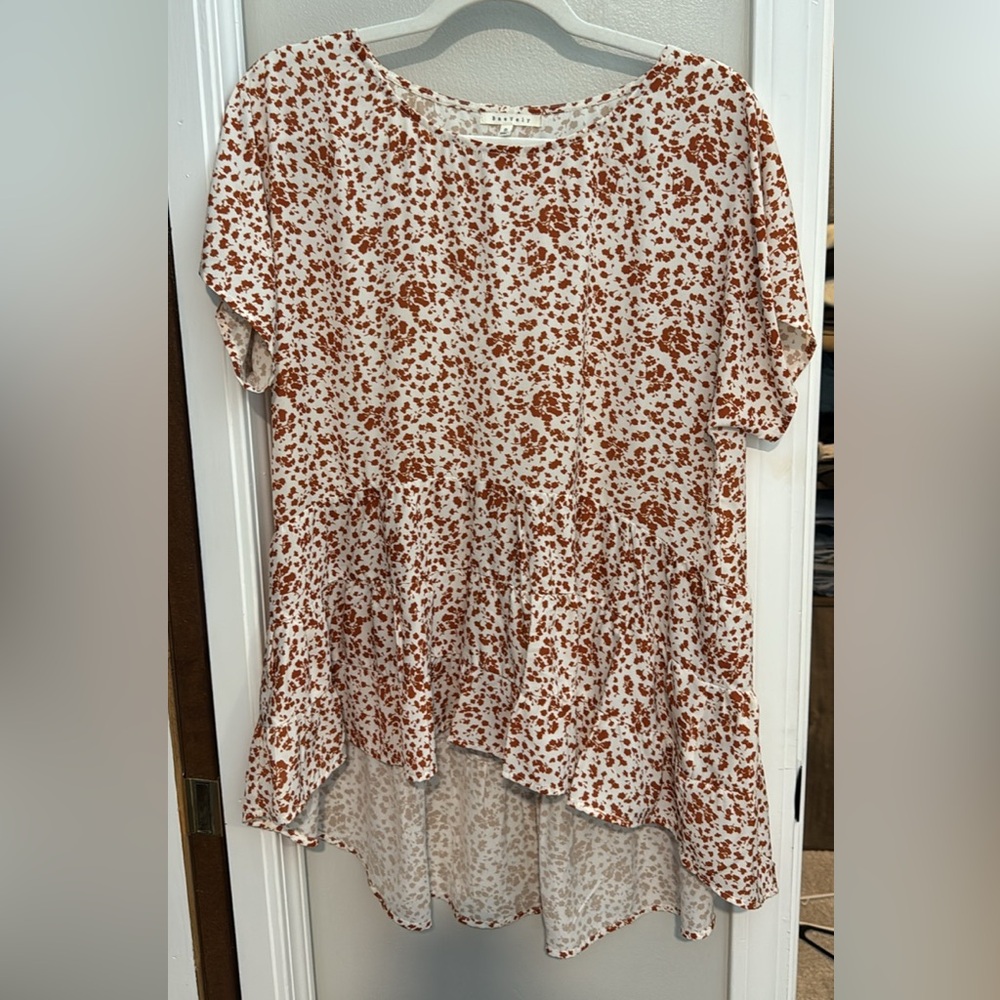 Floral Asymmetrical Hem Blouse